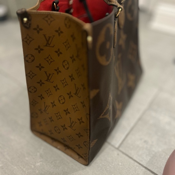 100% Authentic ON THE GO LOUIS VUITTON GM BAG PURCHASED FROM ACTUAL STOREFRONT - Picture 17 of 17